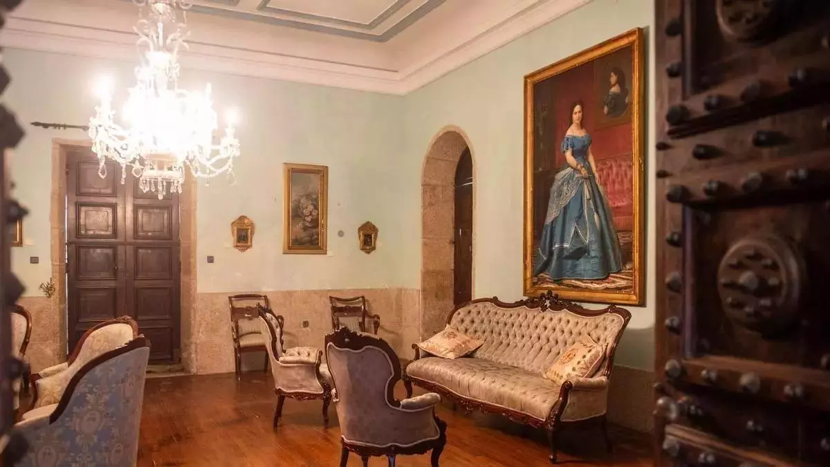 Cuenta atrás para iniciar la subasta de los bienes del Pazo de Meirás: "Hay muchas piezas que podrías encontrar en cualquier casa"
