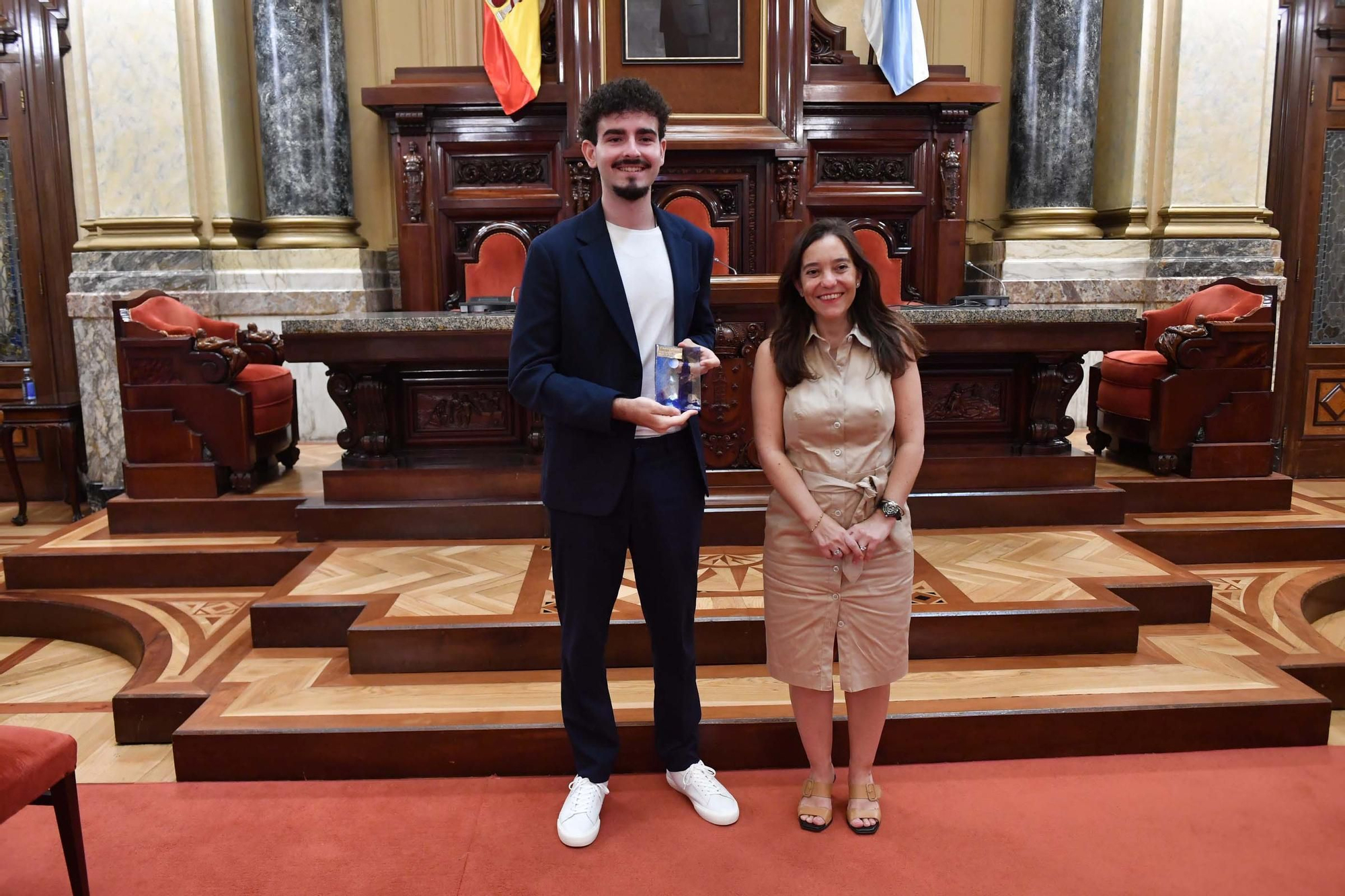 Homenaje en María Pita a los alumnos con mejores expedientes en la PAU 2025