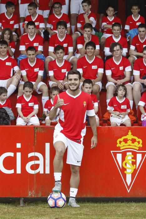 Presentación de Víctor Rodríguez como nuevo jugador del Sporting