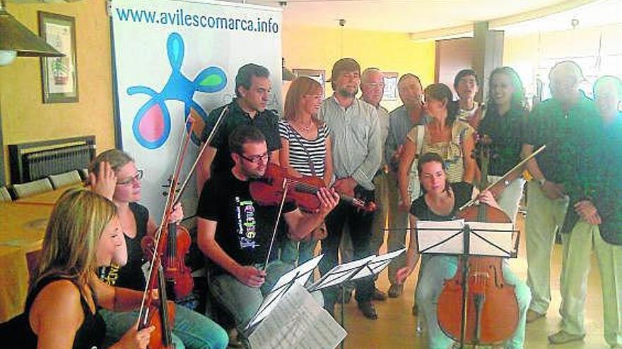 Presentación, ayer, en Salinas del Spectamusic Festival.