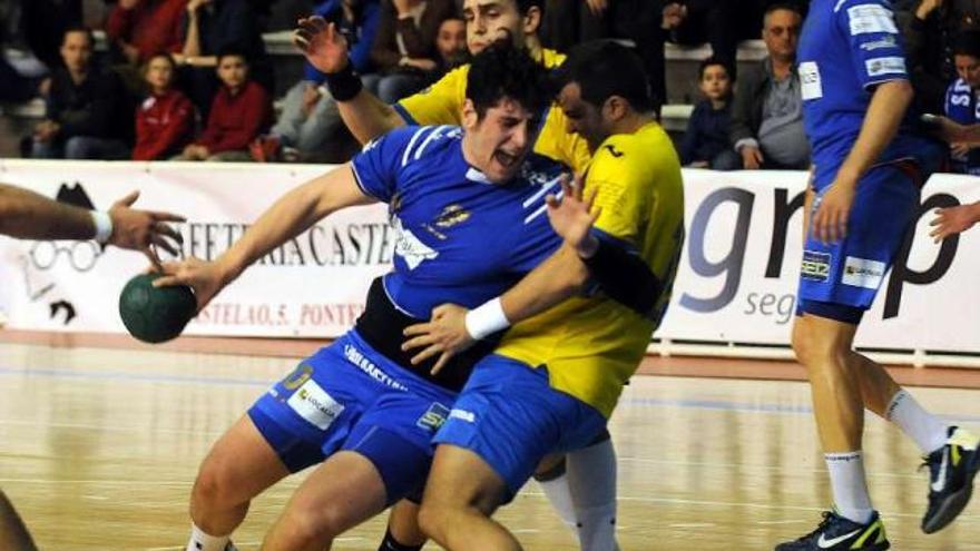 El Teucro garantiza la fase de ascenso si vence al Ángel Ximénez y al Alcobendas