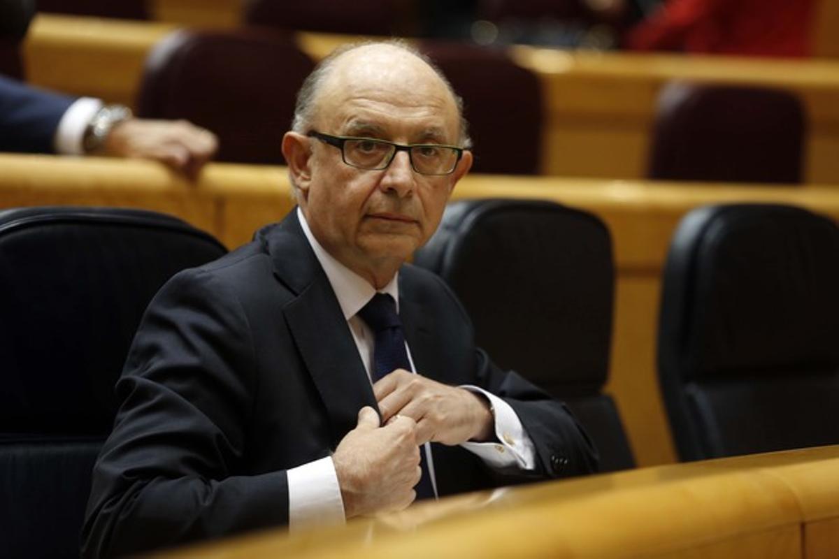 Cristóbal Montoro, durant la sessió de control al Govern al Senat, el passat 13 de maig.