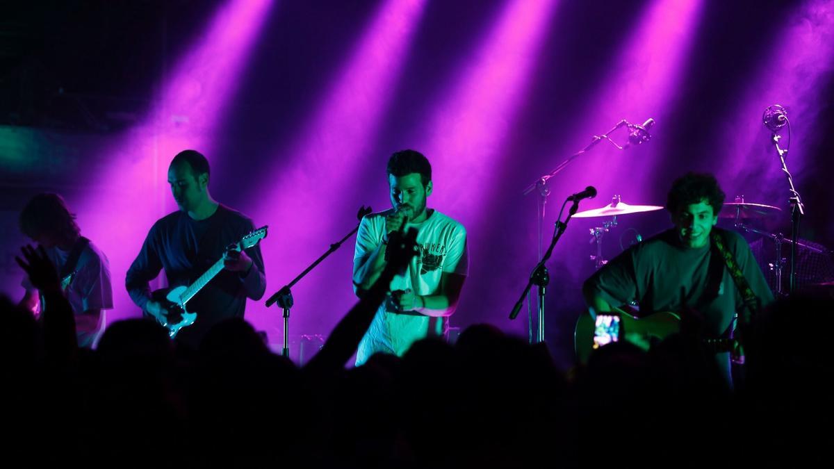 El grupo Taburete, en un concierto en Oviedo.