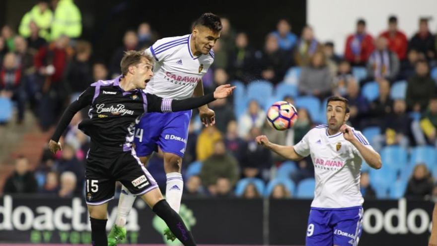 Láinez pierde a Cabrera y Lanzarote para Almería