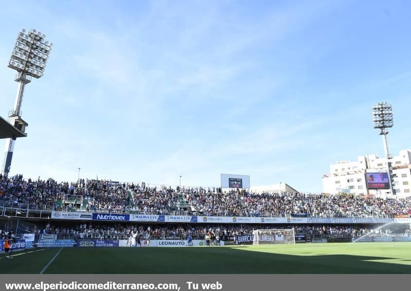 La afición del CD Castellón llena Castalia