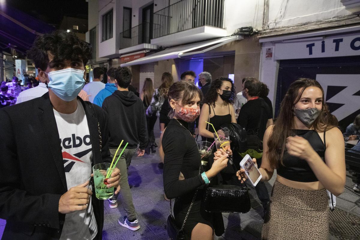 Estudio clínico covid con 400 voluntarios en los locales del carrer del Pecat de Sitges