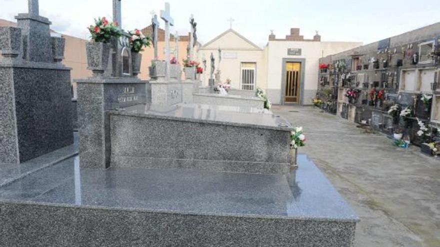 El cementerio del Cabezo vuelve a la vida