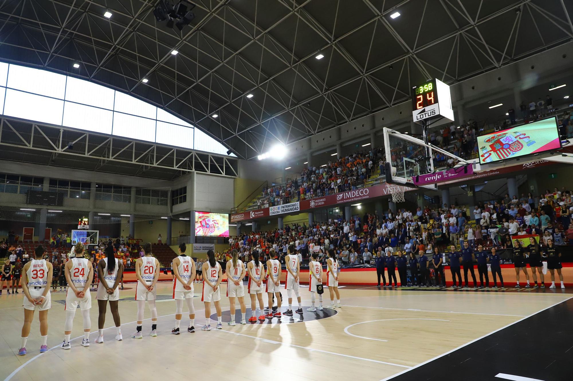 La selección española femenina de baloncesto ante Bélgica, en imágenes