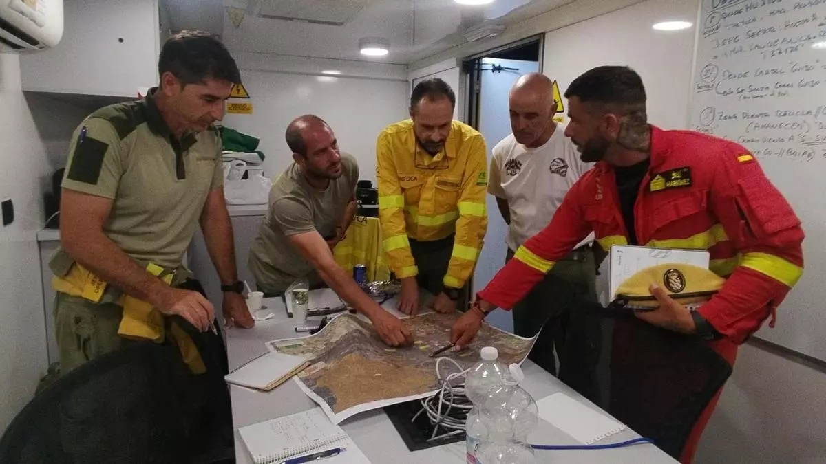 Video | Extremadura suma ayuda al incendio de Niebla, en Huelva, que ha calcinado ya 4.000 hectáreas