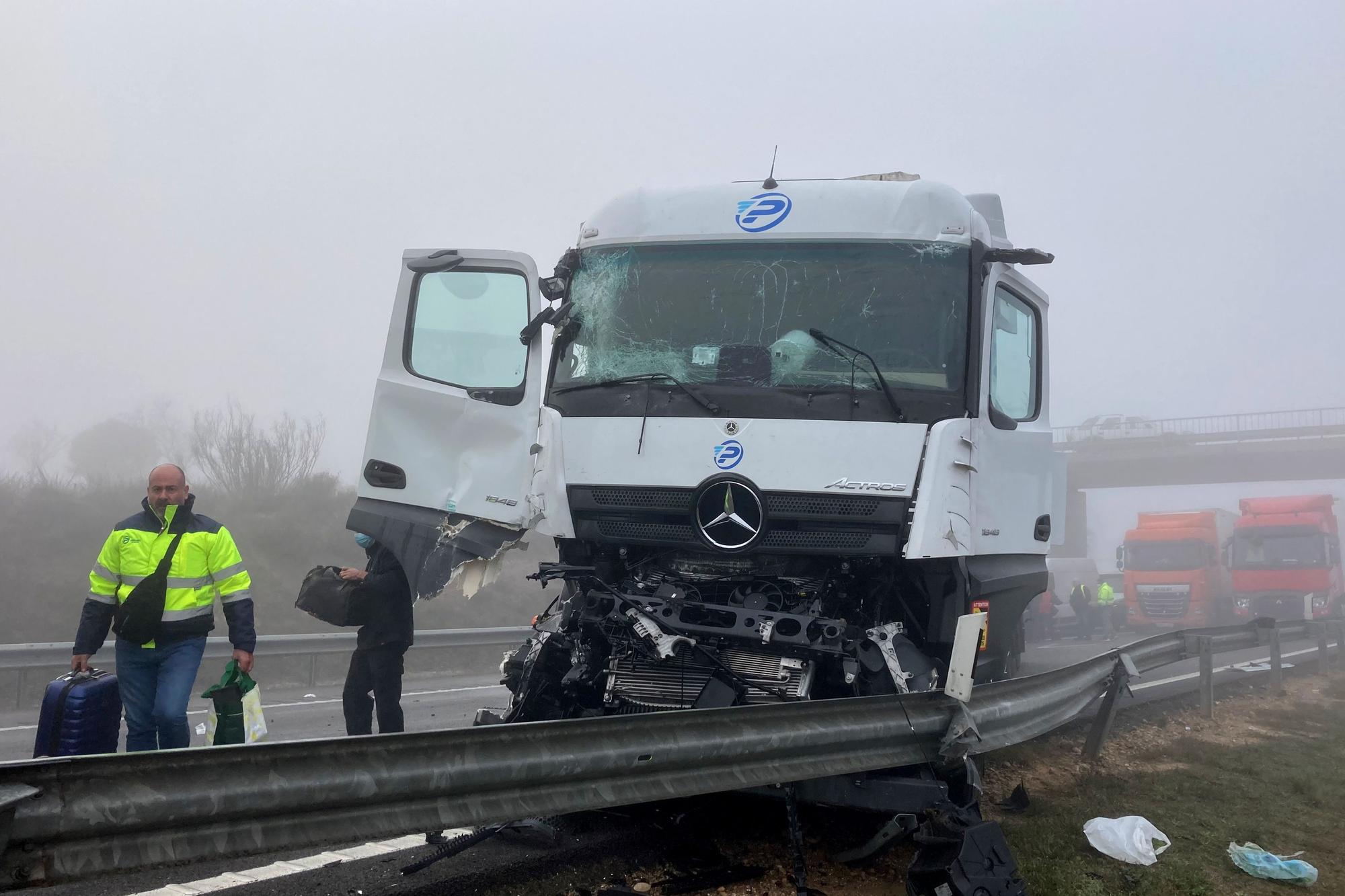 Accident múltiple a l’AP-2 a Castelldans