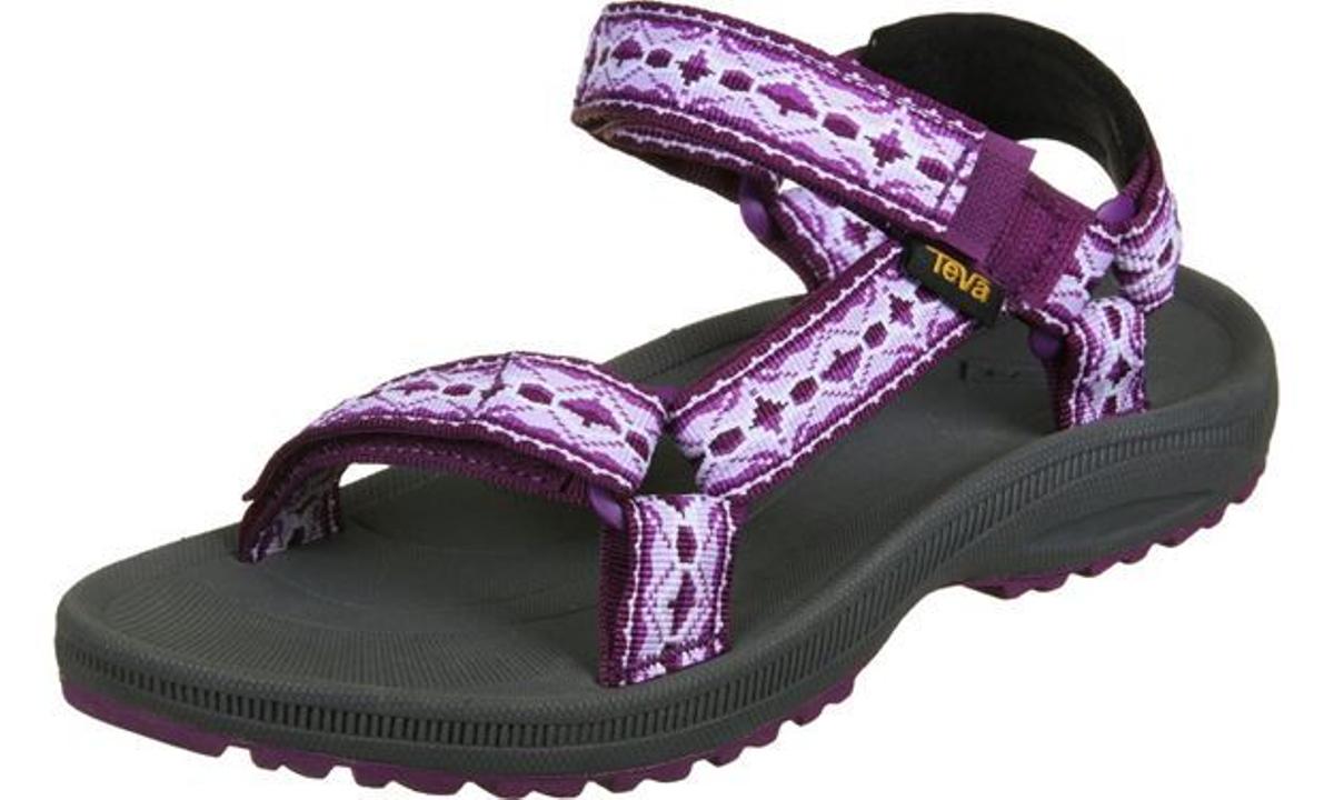 Sandalia Teva (Precio: 37,53 euros)