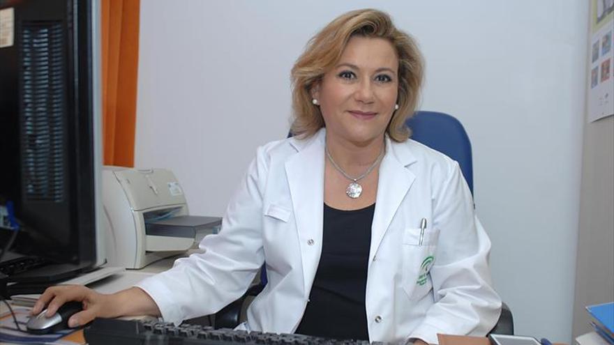 Inmaculada Salcedo: «Estamos alerta para afrontar la evolución del coronavirus»