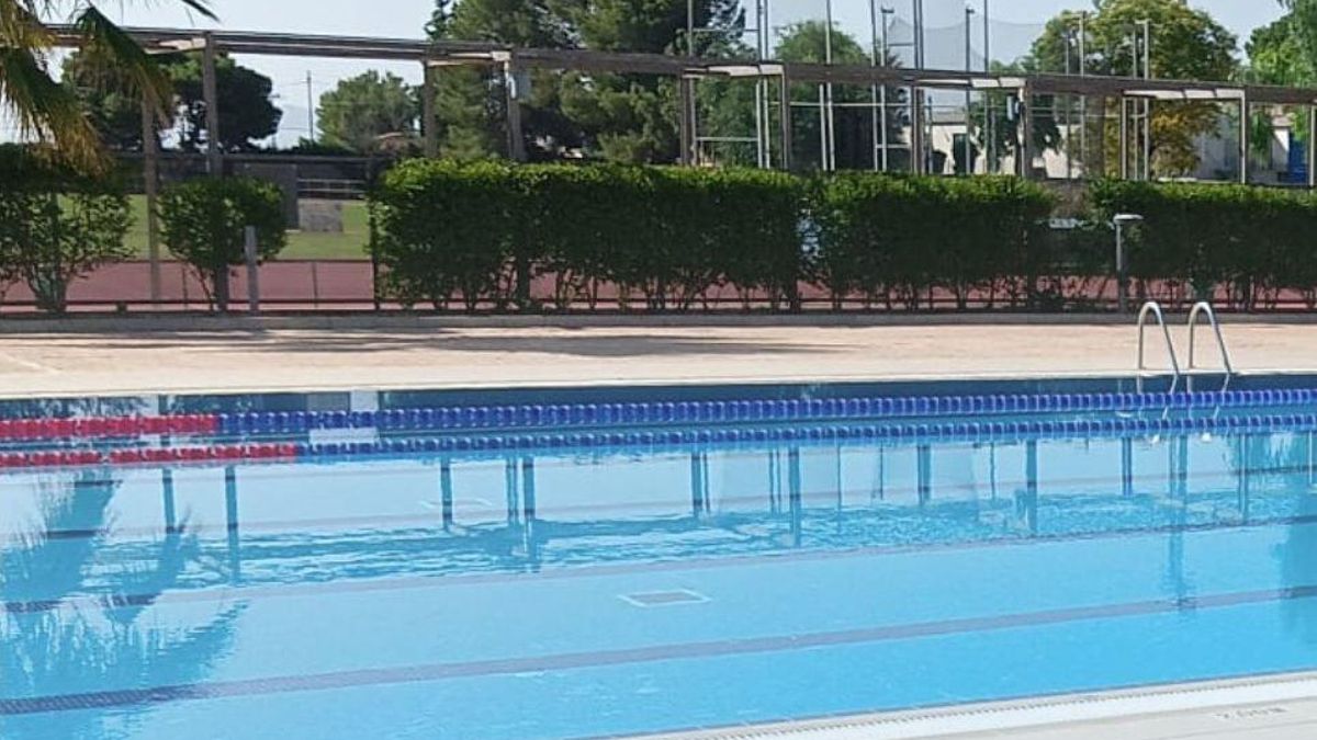 Piscina municipal de Alhama de Murcia.
