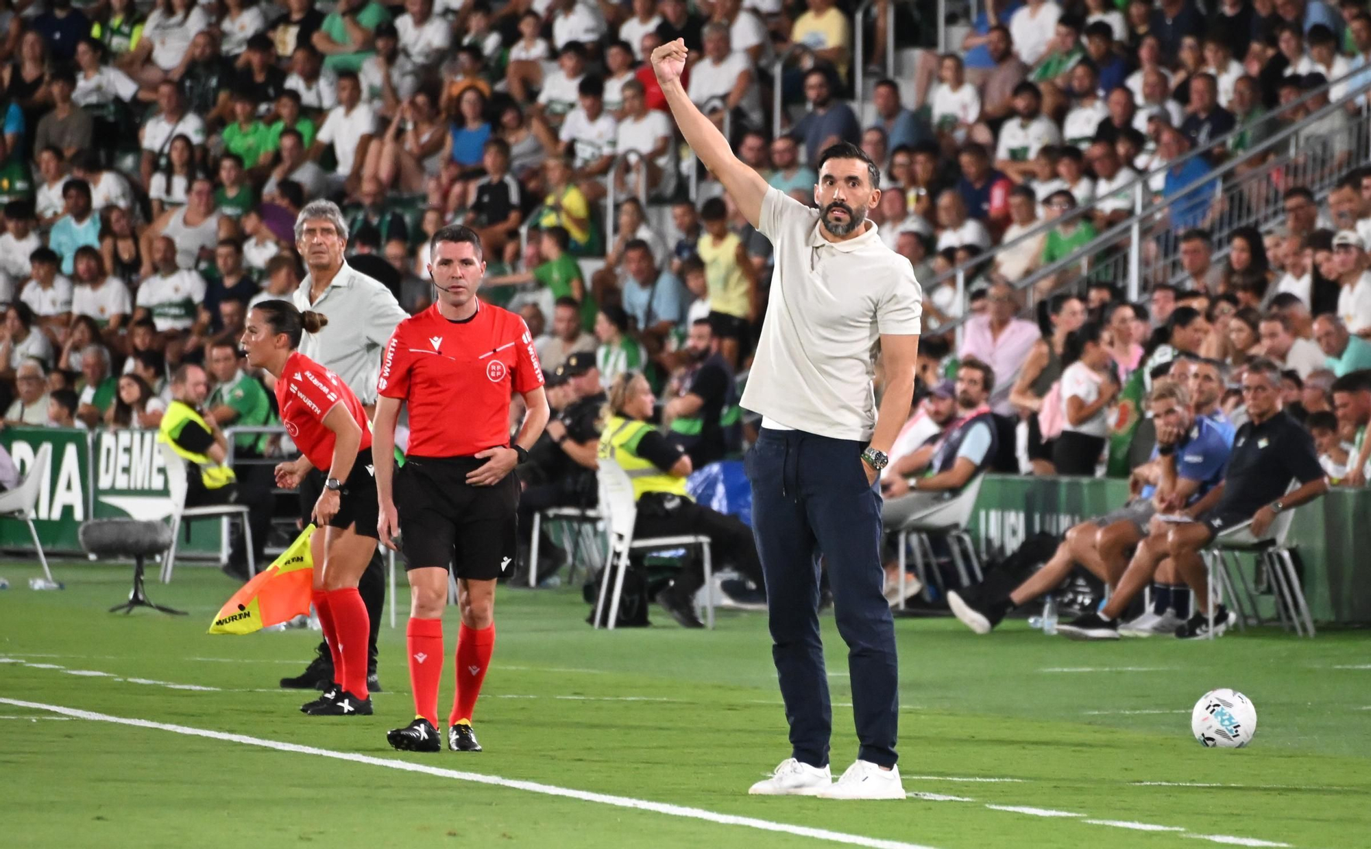 El Elche vuelve a Primera División con un empate frente al Betis (1-1)