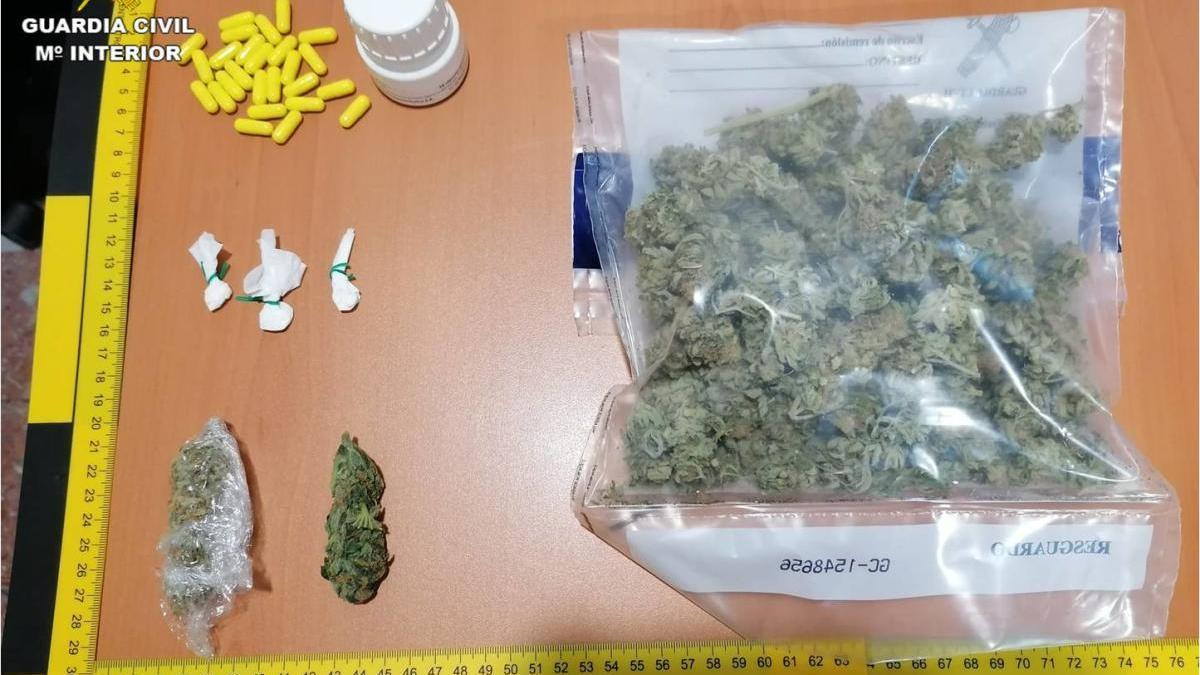 La Guardia Civil desmantela otro punto de venta de drogas en un barrio de Villena