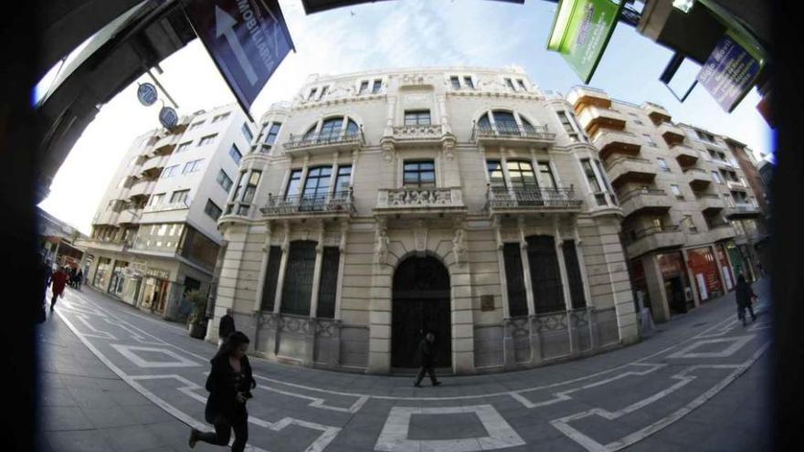 El edificio puesto a la venta por EspañaDuero.