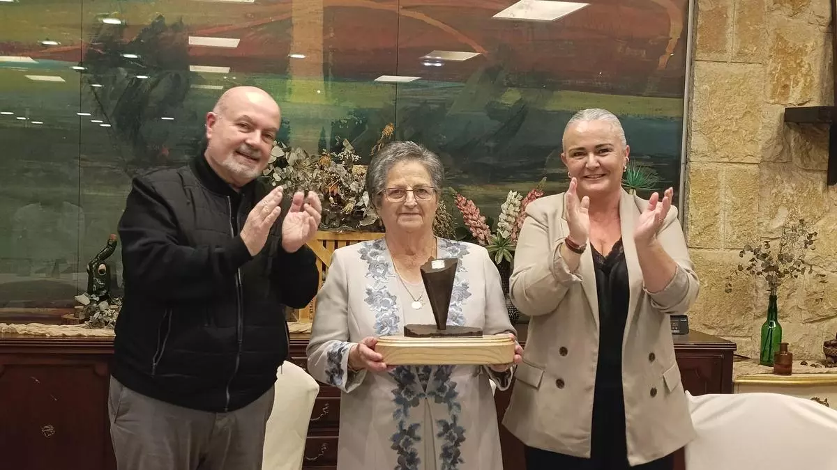 Fifi García recibe el Llanerense del Año: "La vida se construye trabajando, ayudando y estando ahí para los demás"
