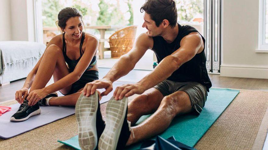 El ejercicio quemacalorías que puedes hacer en 20 minutos en casa con el que definitivamente perderás peso.