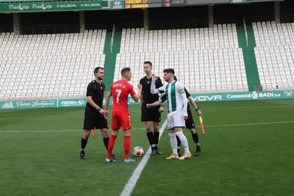 Las imágenes del partido Córdoba CF-Recreativo Granada