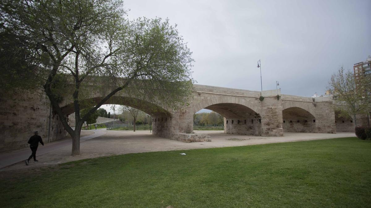 La agresión sexual se produjo de madrugada en el antiguo cauce del río Túria de València.