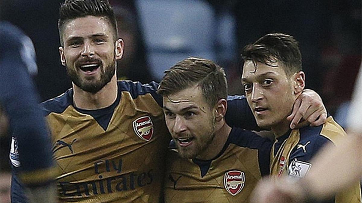 Giroud, Ramsey y Özil, tres de los jugadores más peligrosos del Arsenal