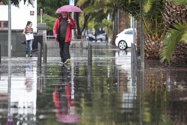 04/11/2016.SANTA CRUZ.Lluvia