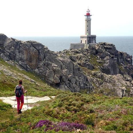 El camino de los faros: el maravilloso recorrido a pie de la Costa de la Muerte