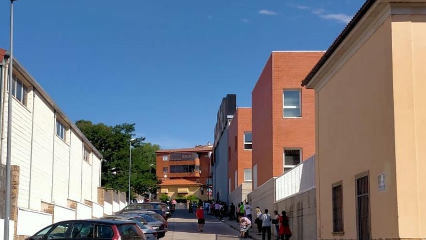 Cribado masivo en un centro comercial de Plasencia por un positivo entre el personal