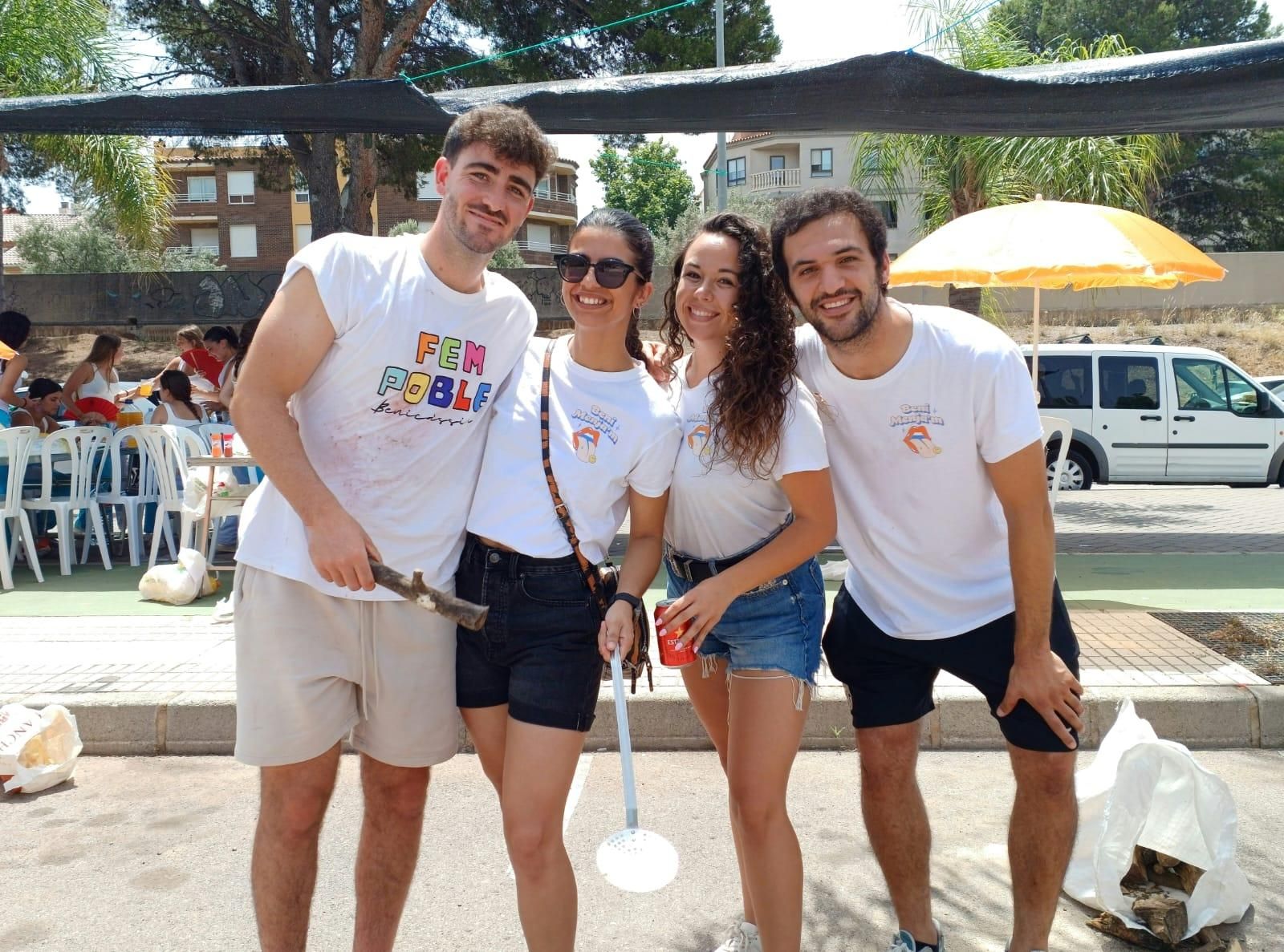 Las imágenes del primer concurso de paellas entre peñas de Benicàssim