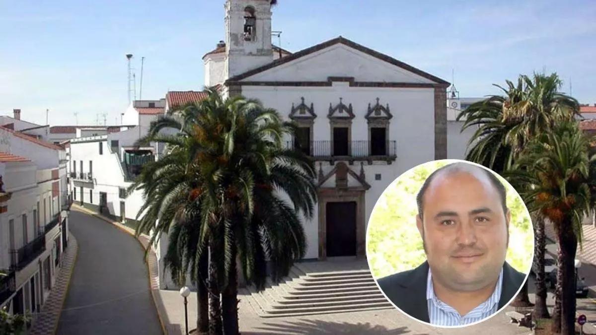 Gregorio Gallego, alcalde de Zahínos, junto a una imagen de Oliva de la Frontera, localidad en la que se produjo la agresión.