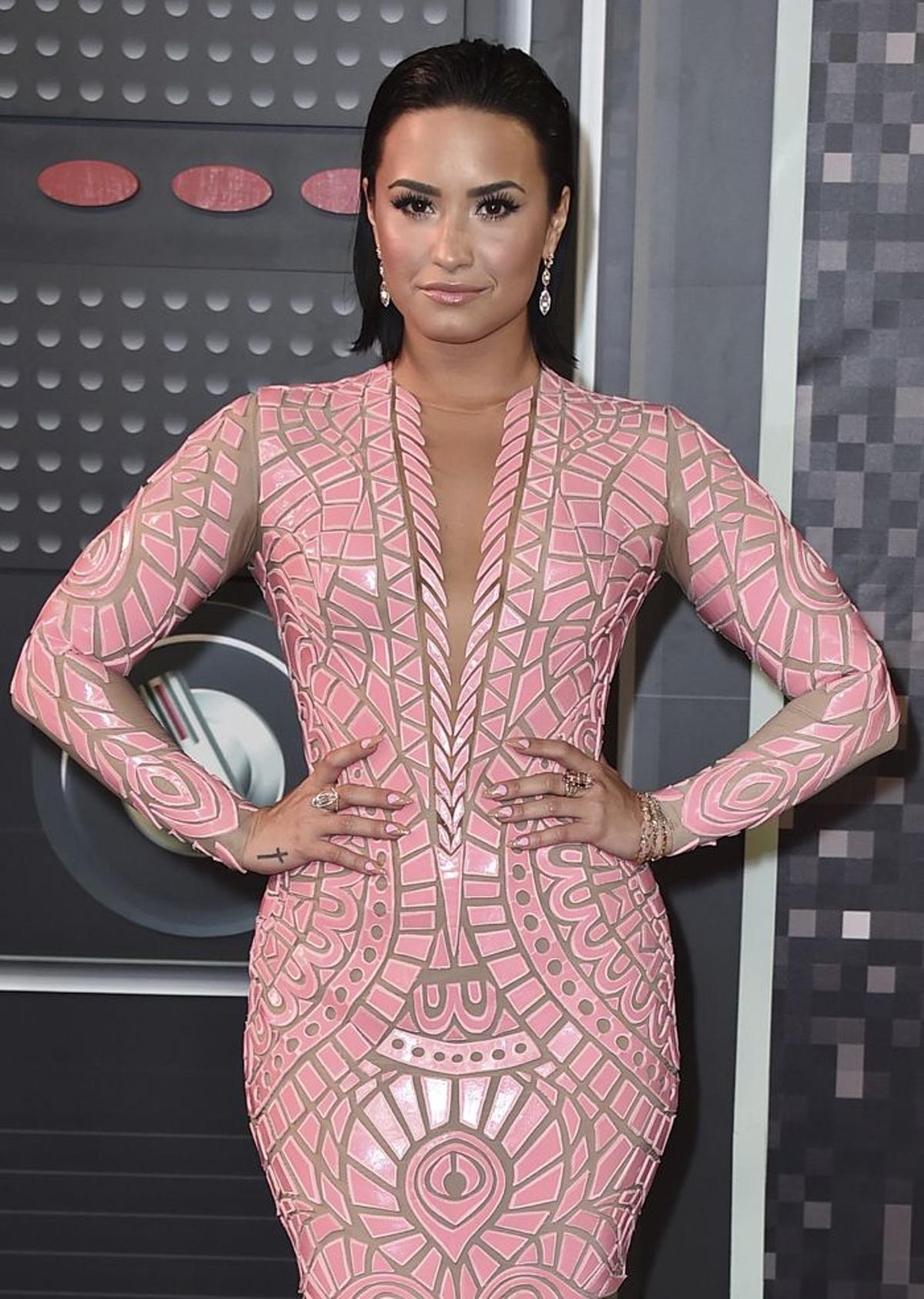 VMA 2015 - Los peores looks: Demi Lovato
