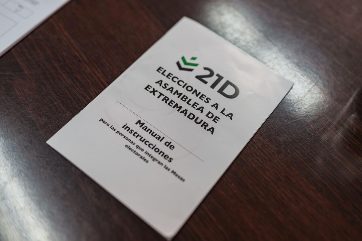 Las elecciones de Extremadura, en imágenes.