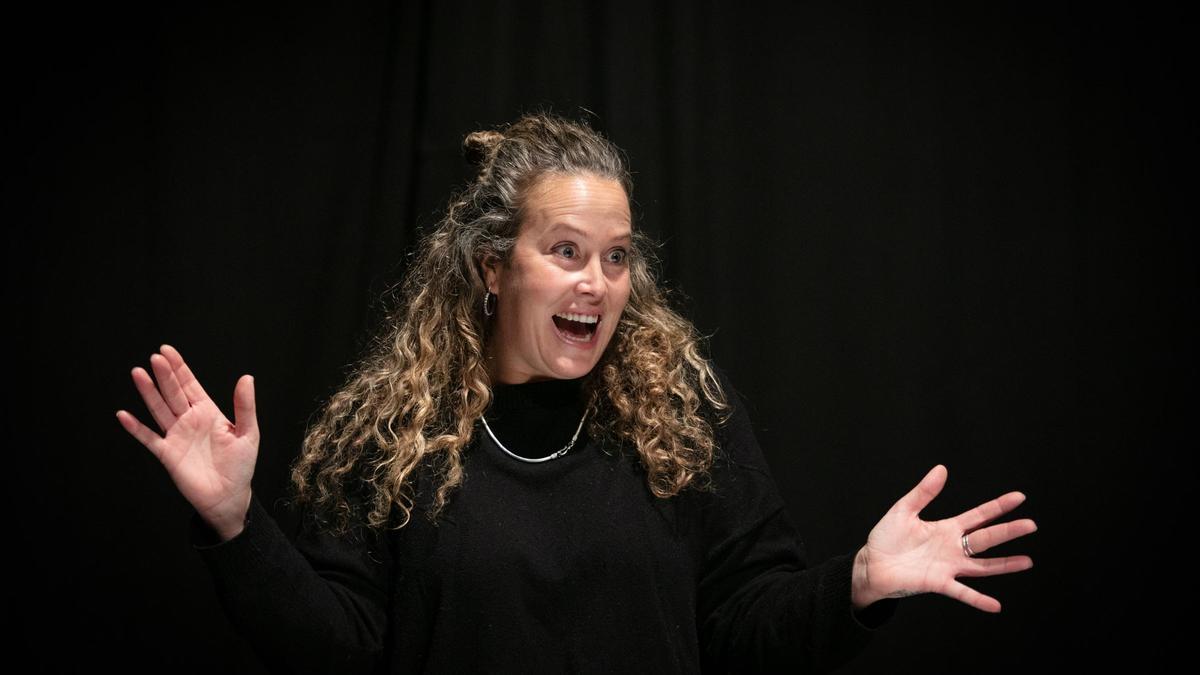 Meritxell Martínez Protagoniza 'Juicio A Una Zorra' En Can Ventosa
