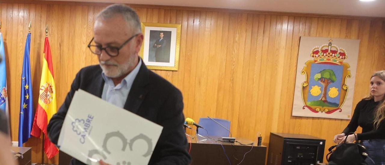 Las razones del alcalde de Cambre para dimitir por el bloqueo del Concello