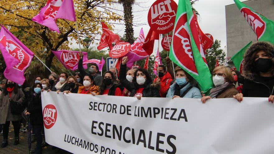 IU y Podemos quieren que el Pleno de Córdoba apoye a las empleadas de la limpieza