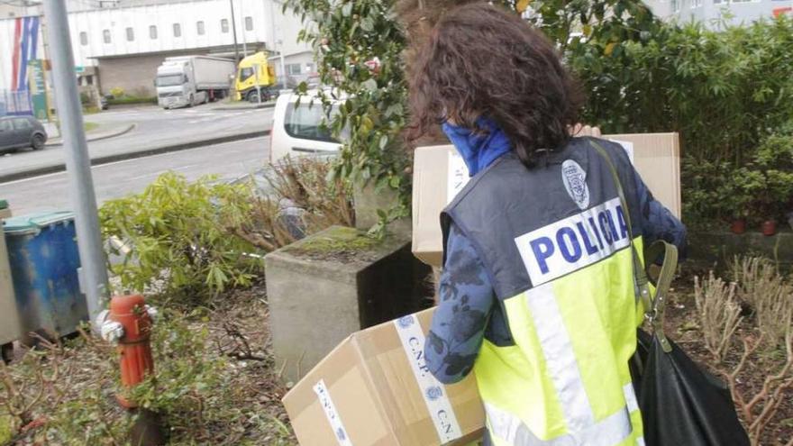 Uno de los registros policiales durante las detenciones de la &#039;operación Patos&#039;, en 2014.