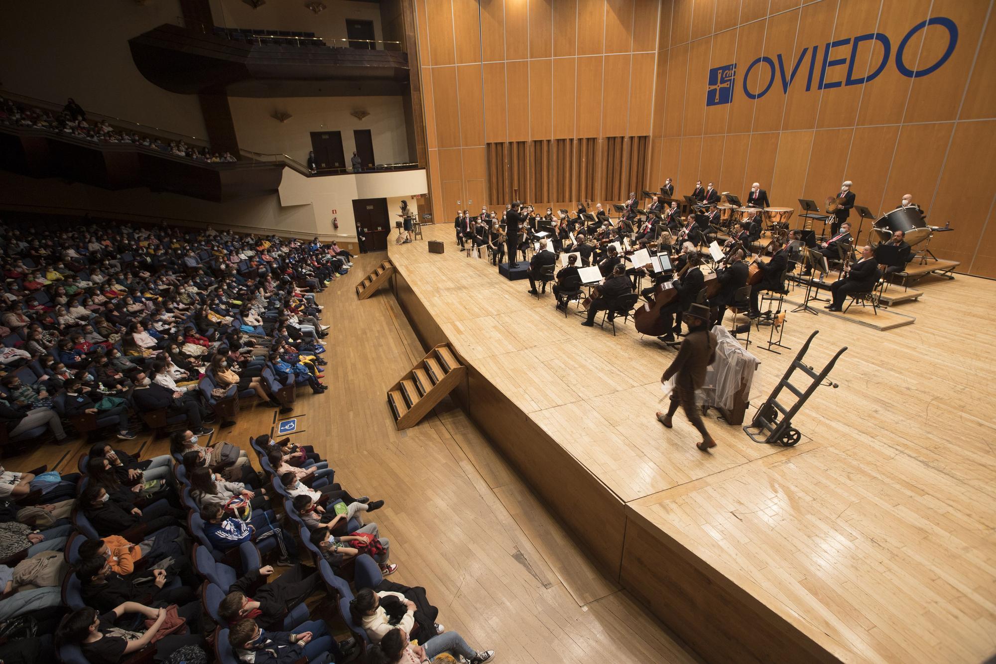En imágenes: Concierto didáctico de la OSPA en el Auditorio Príncipe Felipe