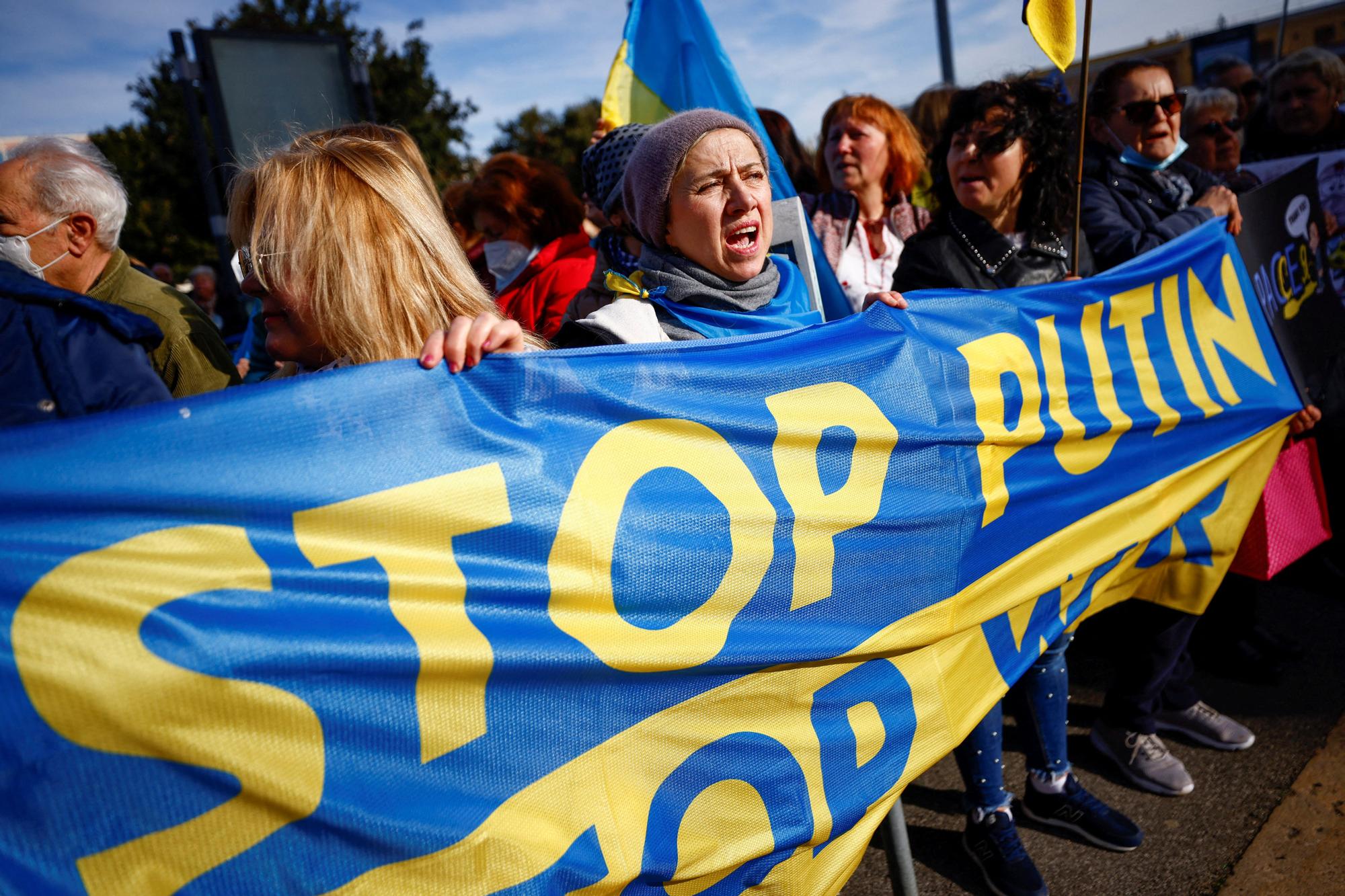 People protest in support of Ukraine, in Rome
