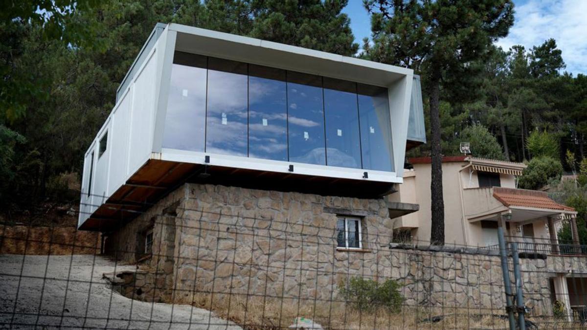 Una casa prefabricada a El Tiemblo (Àvila). | JOSÉ LUIS ROCA