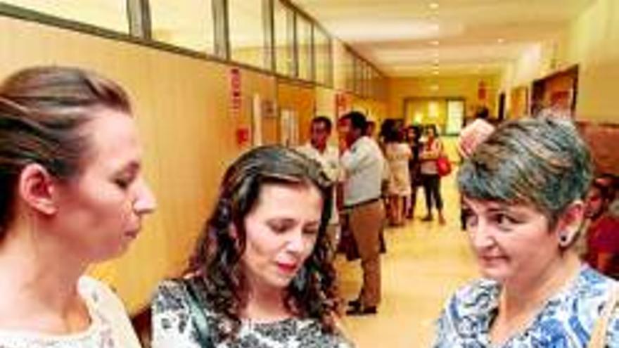 Una clínica de Badajoz pide una orden de alejamiento para una antiabortista