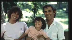 Merry Martínez-Bordiu junto a Jimmy Giménez Arnau y su hija.