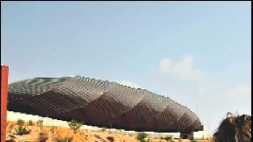 Panorámica del

 edificio proyectado como balneario de lodos