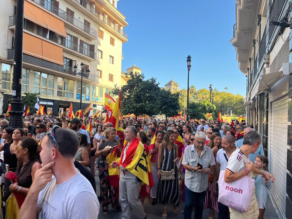 Las imágenes de la manifestación en Sevilla en apoyo a la población ceutí