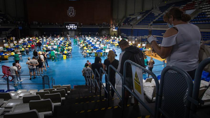 Primera jornada de vacunación contra la COVID-19 durante 24 horas