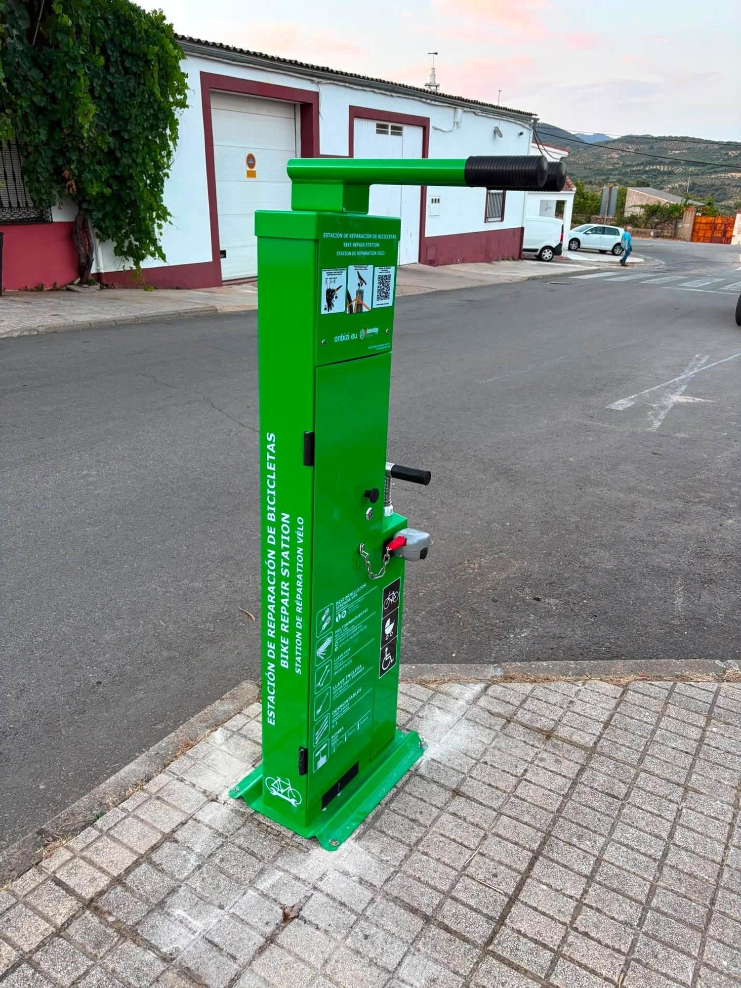 Taller de inflado y reparación de bicicletas en Guadalupe.
