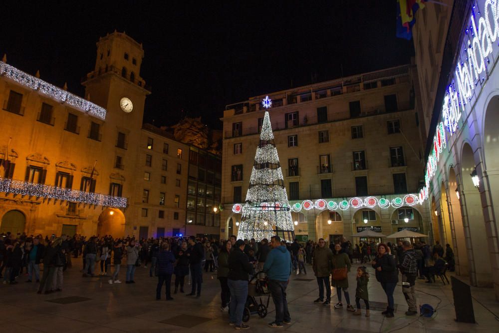 Encendido de las luces navideñas en Alicante