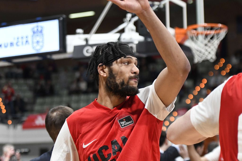 Todas las imágenes del partido del UCAM Murcia contra el Bàsquet Girona