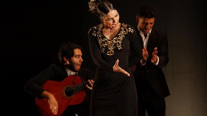 Vanesa Coloma: «La danza me ha aportado la base y el flamenco, la vida»