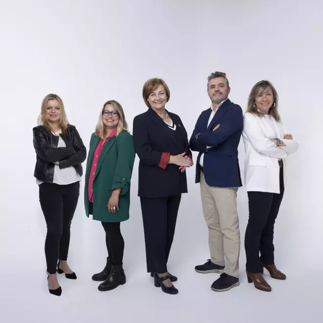 Los candidatos de Avilés cierran entre queso y vino una campaña "respetuosa" y "propositiva"