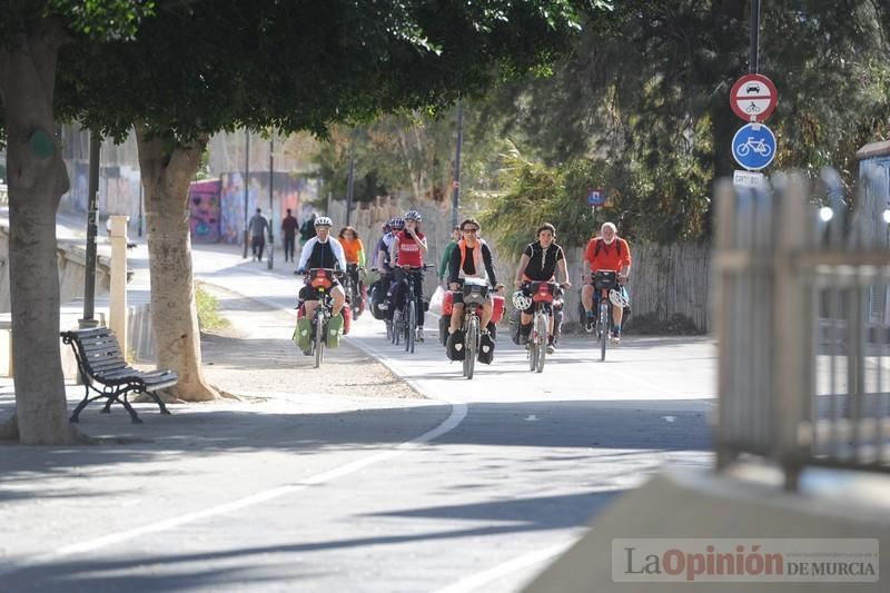 Protesta en bicicleta contra el fracking